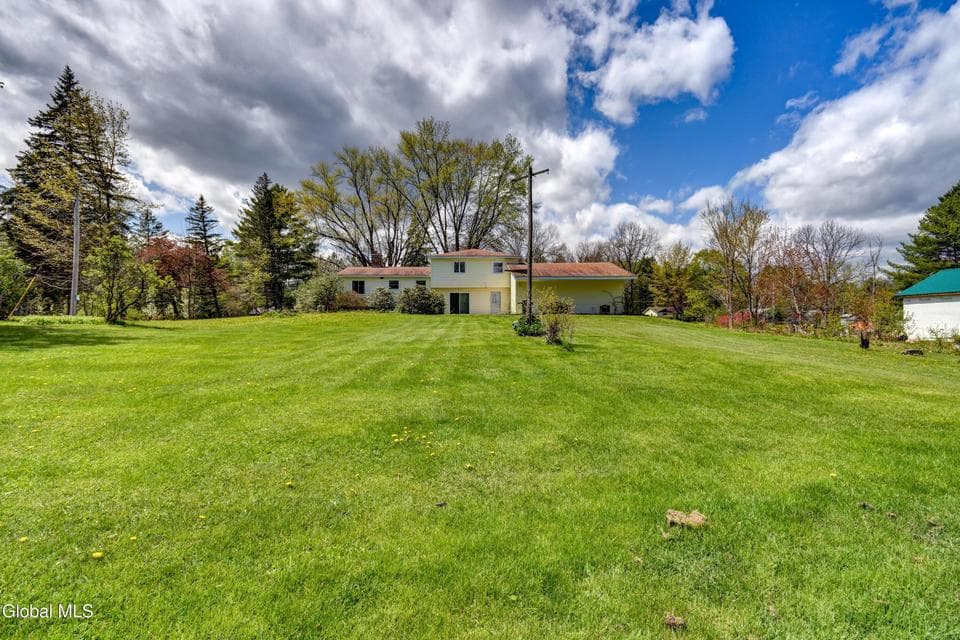 905 Midline Road, photo 5