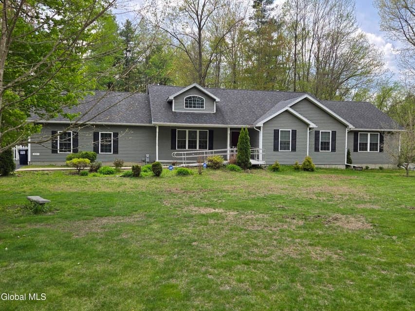 235 E Schaghticoke Road, Schaghticoke, NY 12154, photo 1