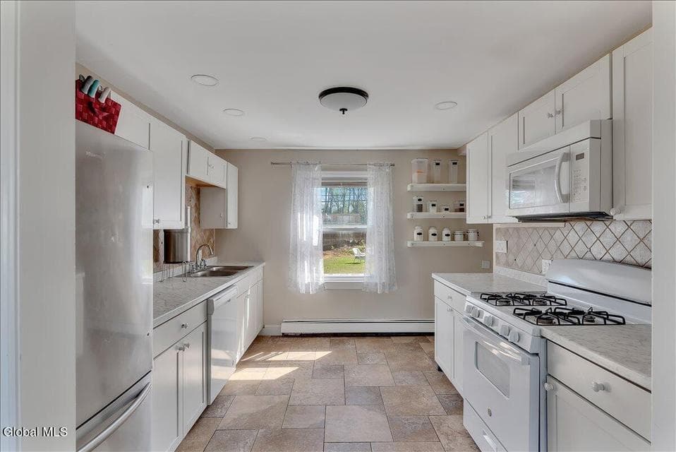 134 Polsin Drive, photo 4