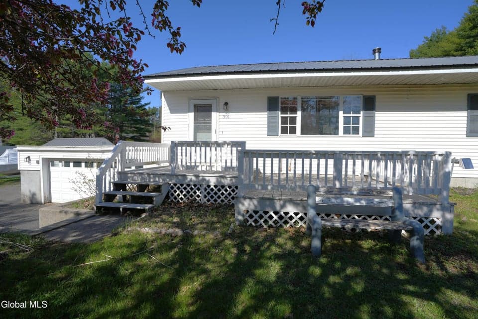 301 Bemis Road, photo 4