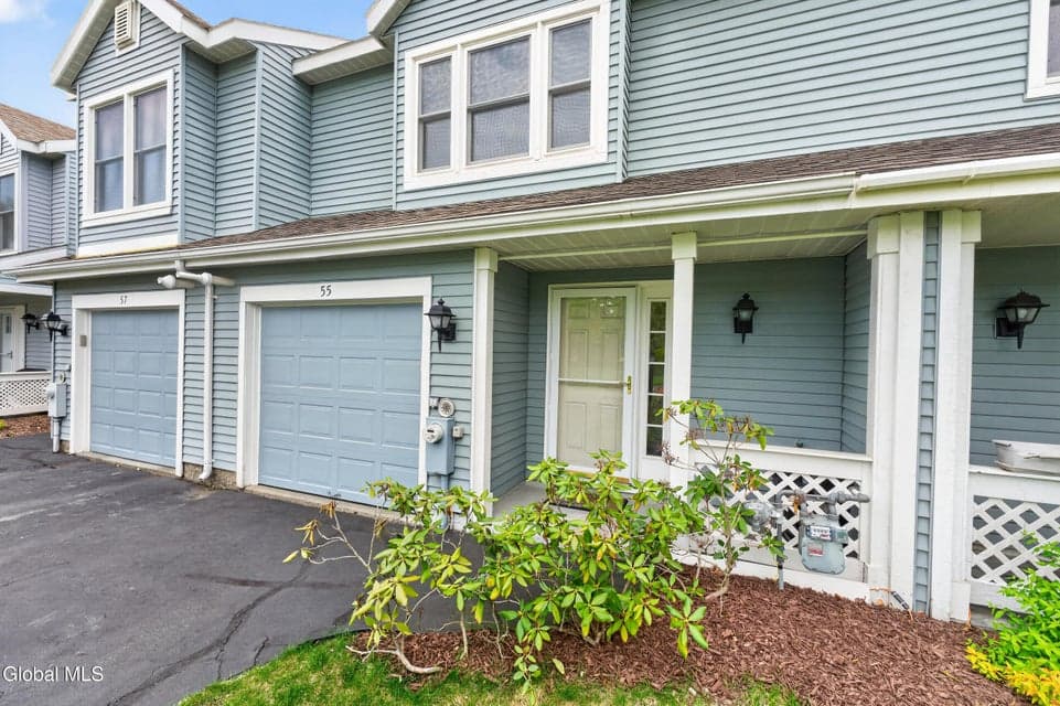 55 Stoney Creek Drive, Clifton Park, NY 12065, photo 2
