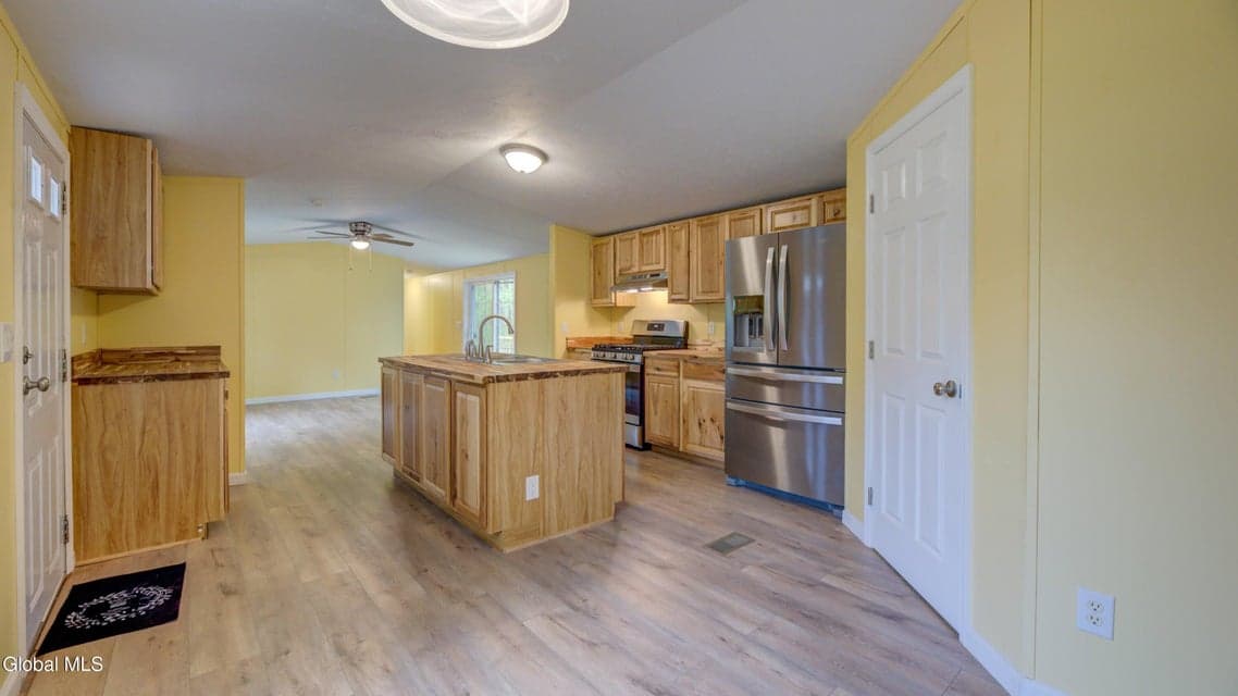3159 State Hwy 30, Gloversville, NY 12078, photo 4