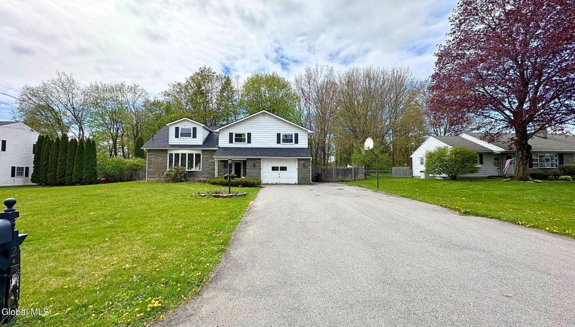 24 Lorelei Lane, photo 4