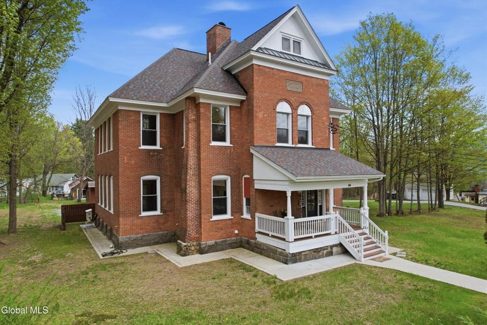 66 Horicon Avenue, 1W, Bolton, NY 12814, photo 1