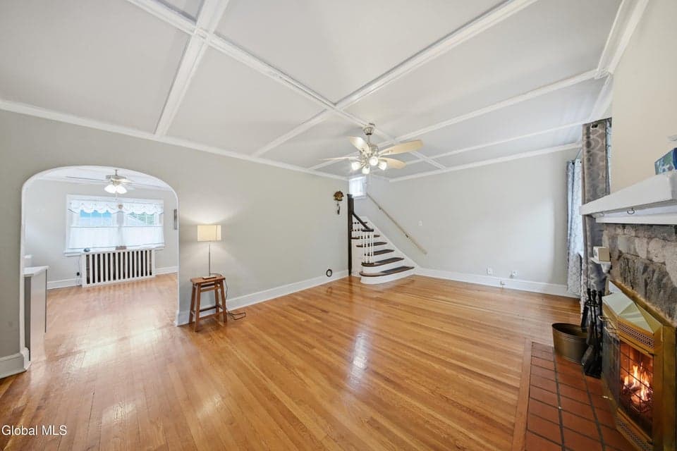 340 Marshland Court, Troy, NY 12180, photo 3