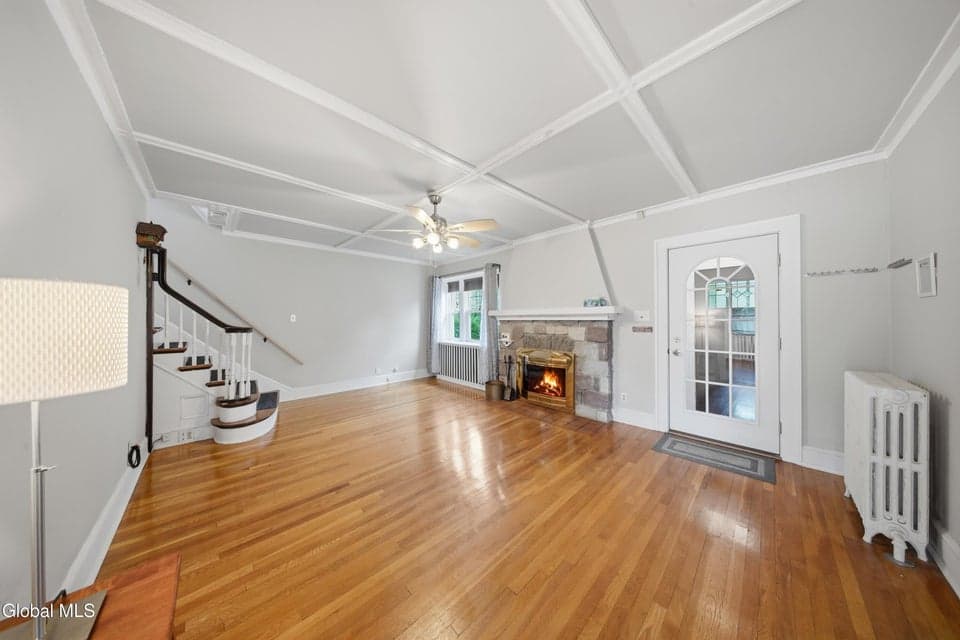340 Marshland Court, Troy, NY 12180, photo 4
