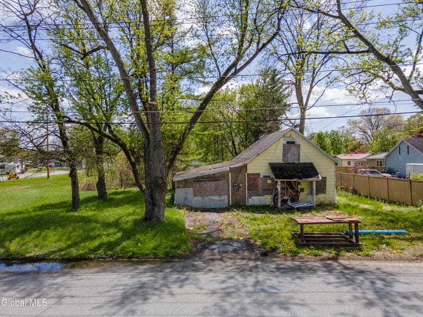 42 Ferry Boulevard, South Glens Falls, NY 12803, photo 1