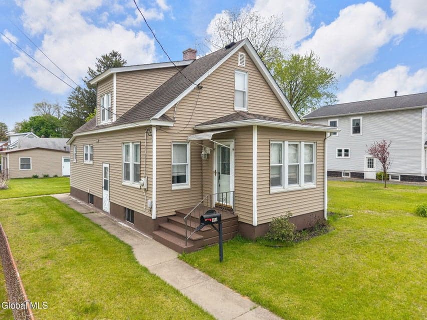 2501 1st Avenue, Rotterdam, NY 12303, photo 1