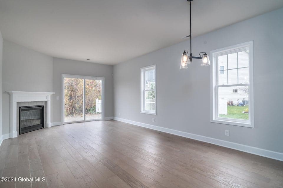 15 Priddle Lane, Colonie, NY 12110, photo 4