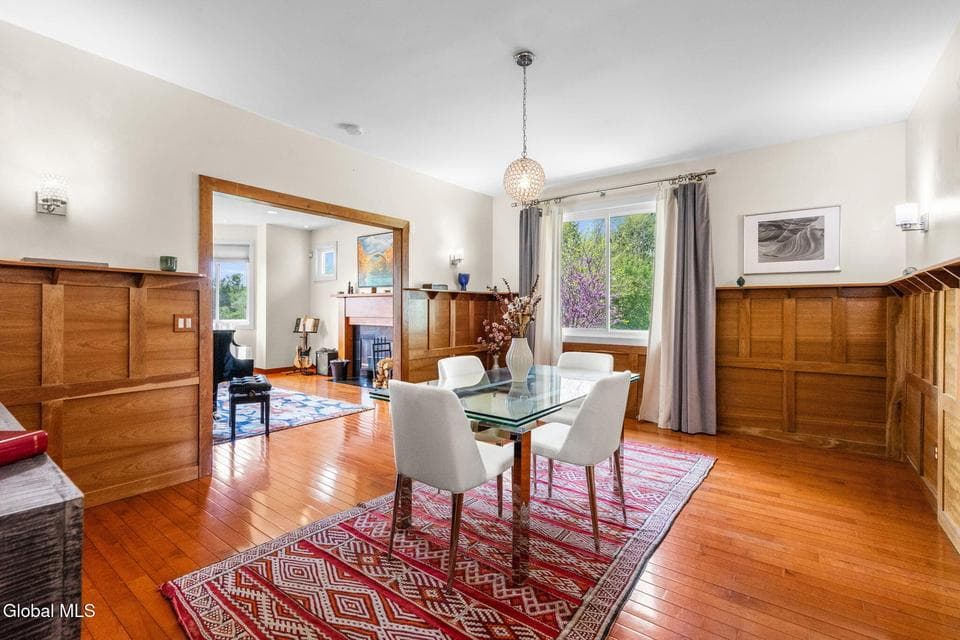 8 Fox Glove Court, North Greenbush, NY 12198, photo 5