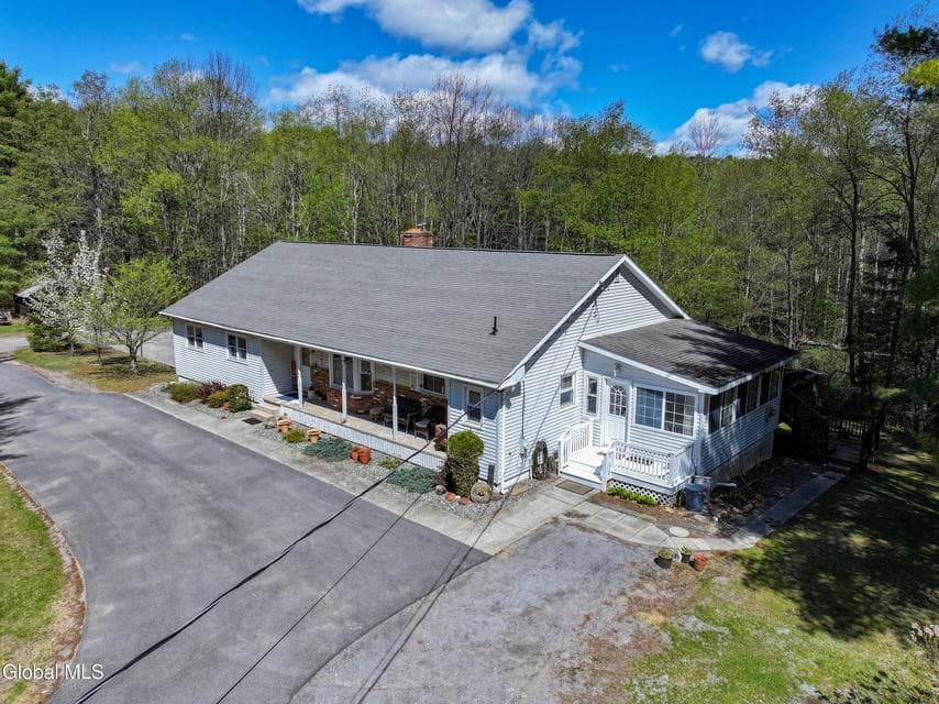 16 Paradise Drive, Lake Luzerne, NY 12846, photo 1