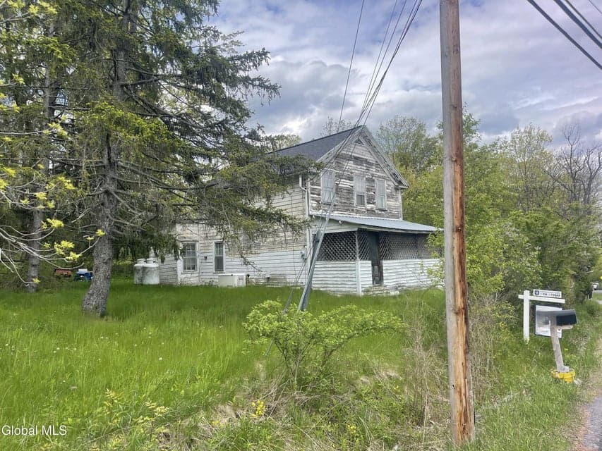 3 Agawam Lane, photo 1