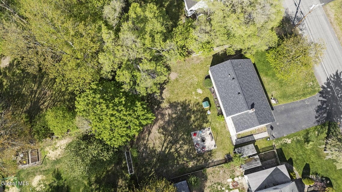 33 Terry Avenue, Guilderland, NY 12303, photo 5