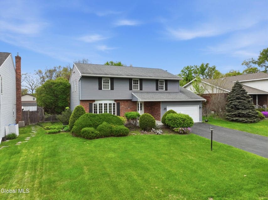 60 Aspen Circle, Albany, NY 12208, photo 1