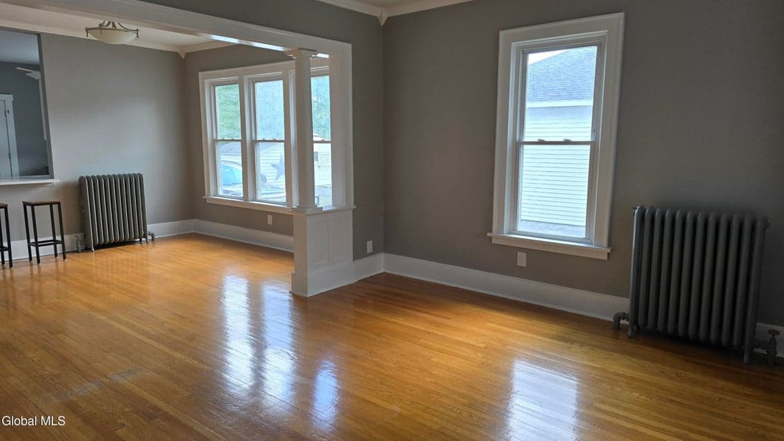 26 Lawnwood Avenue, Schenectady, NY 12304, photo 5