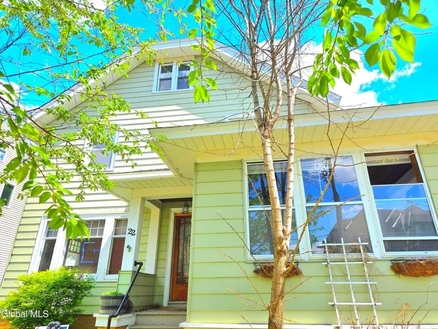 22 Petrie Street, Little Falls, NY 13365, photo 3