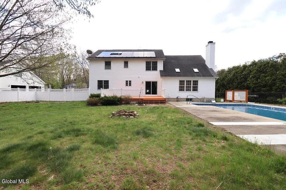 8 Spruce Street, Clifton Park, NY 12065, photo 4