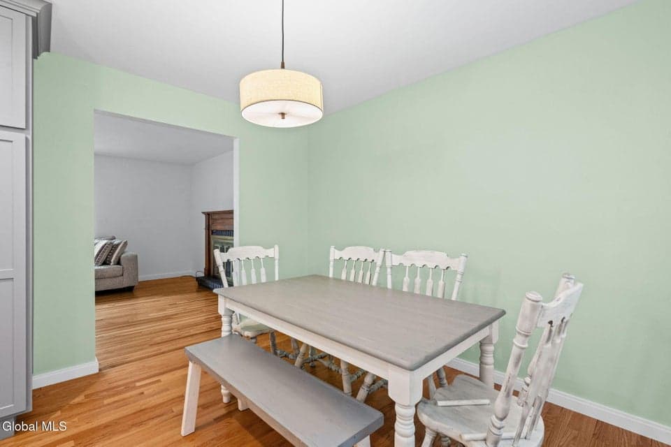 24 Vichy Drive, Saratoga, NY 12866, photo 5