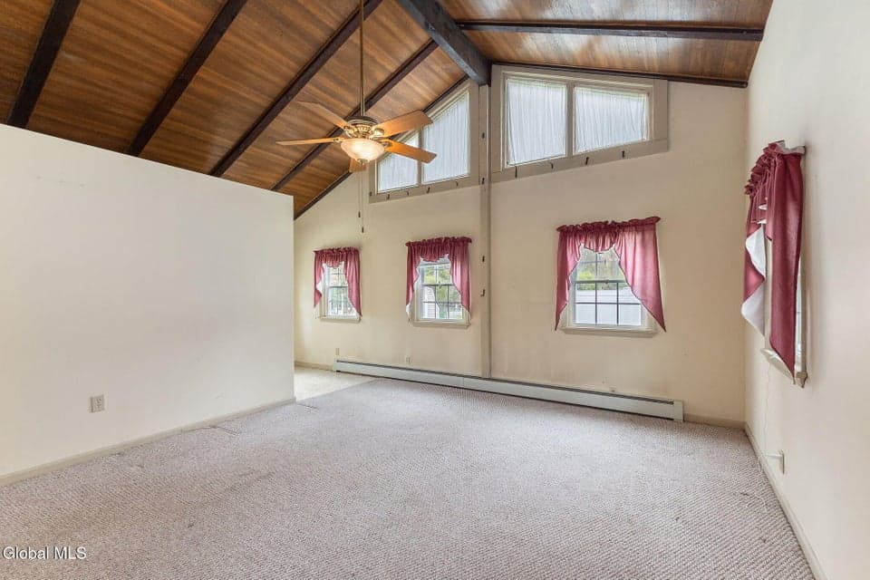 17 Barcelona Drive, Clifton Park, NY 12065, photo 5