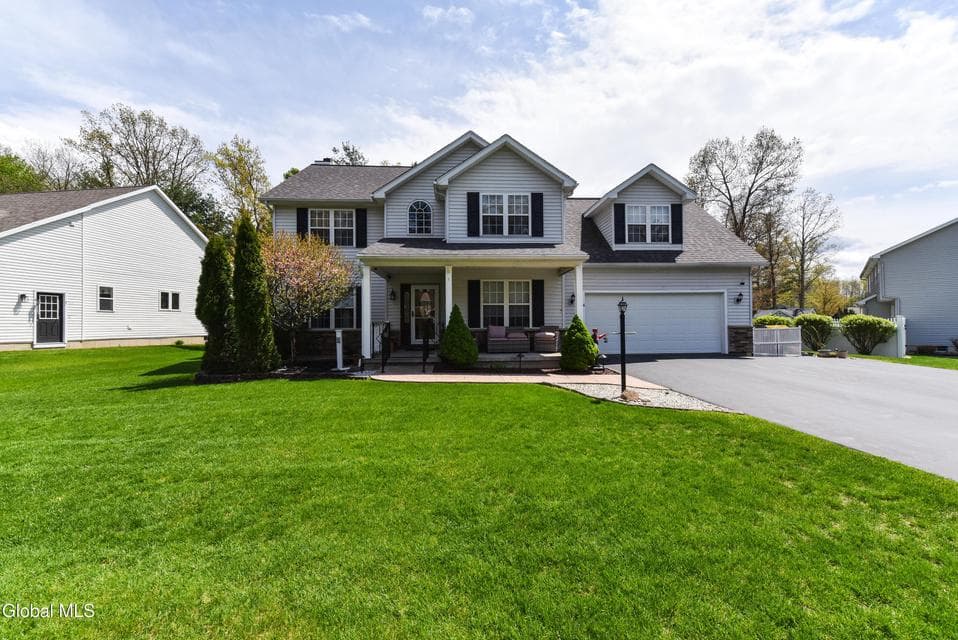 4 Springfield Drive, Mechanicville, NY 12118, photo 1