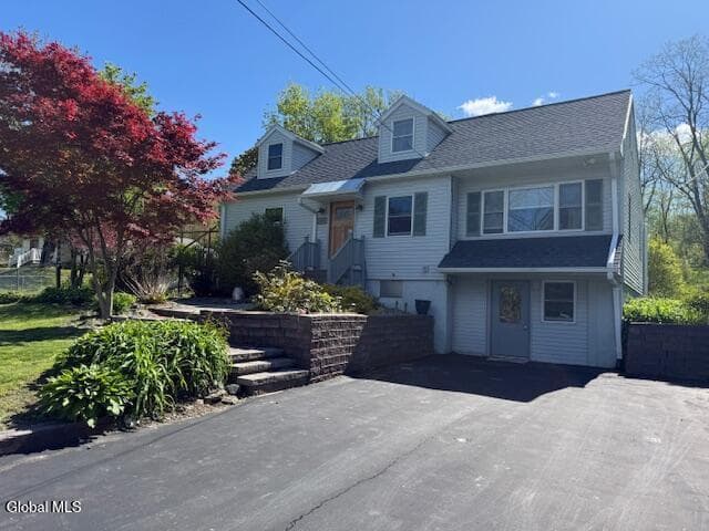 104 Haughney Road, Troy, NY 12182, photo 1
