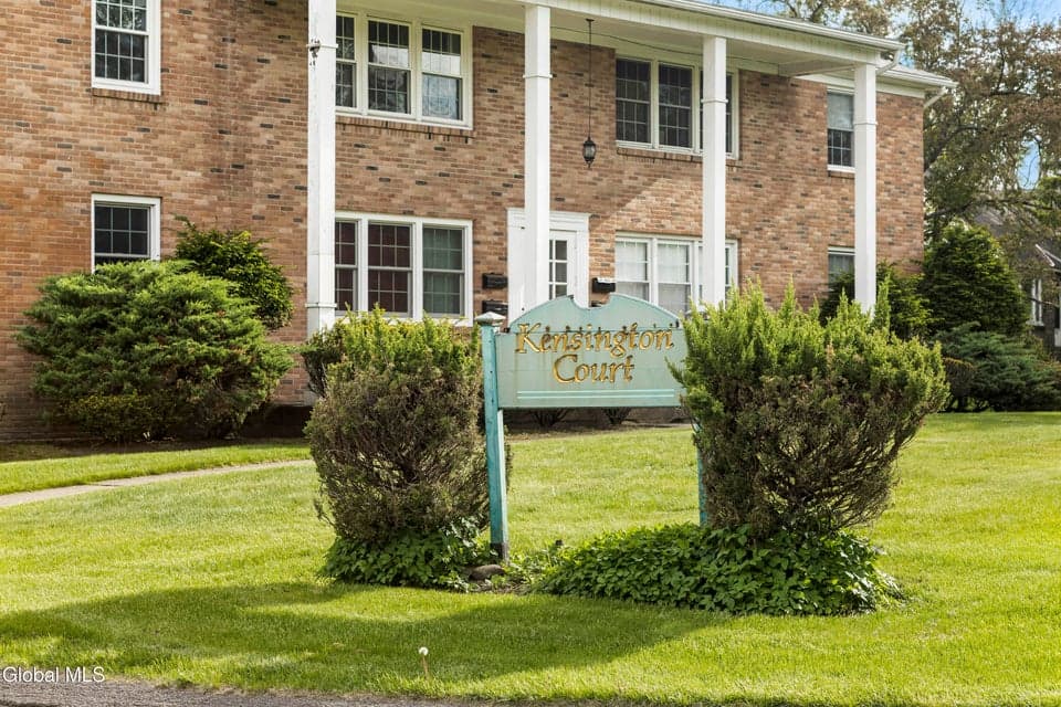 568 Delaware Avenue, Unit 1, Bethlehem, NY 12054, photo 3