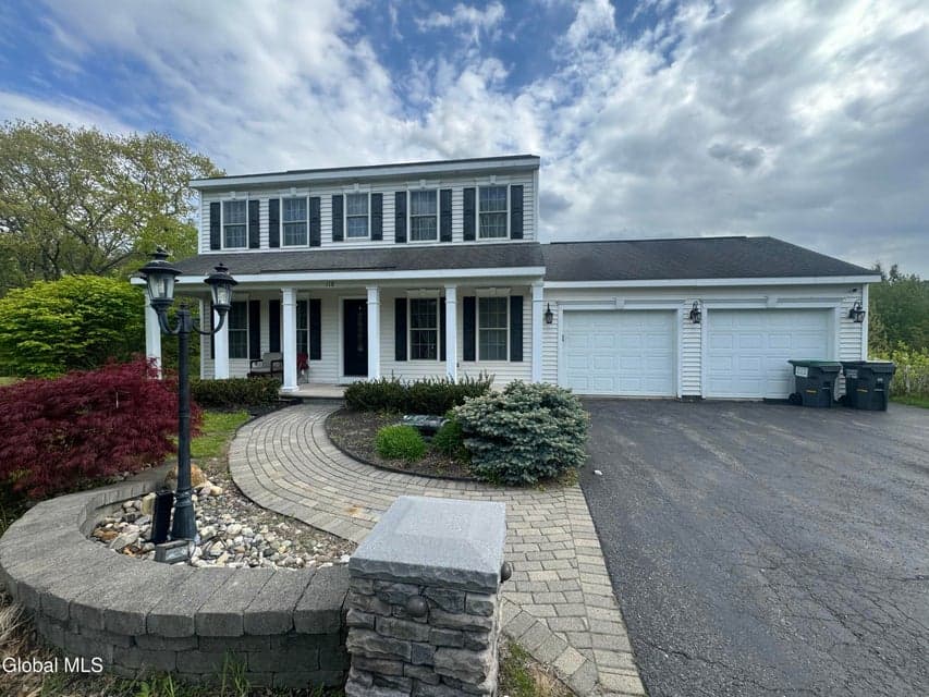118 Horizon Boulevard, photo 1