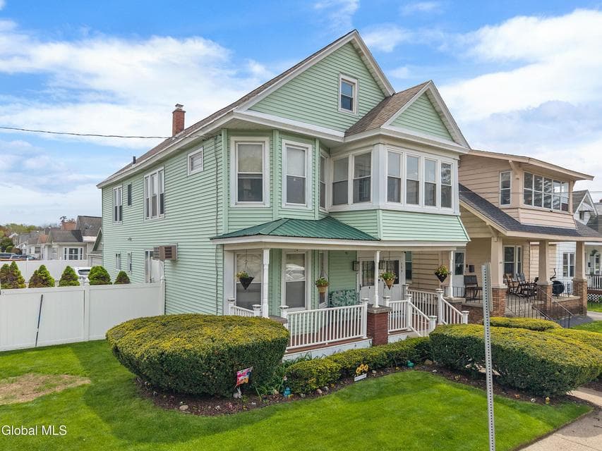 302-304 Michigan Avenue, Schenectady, NY 12303, photo 4