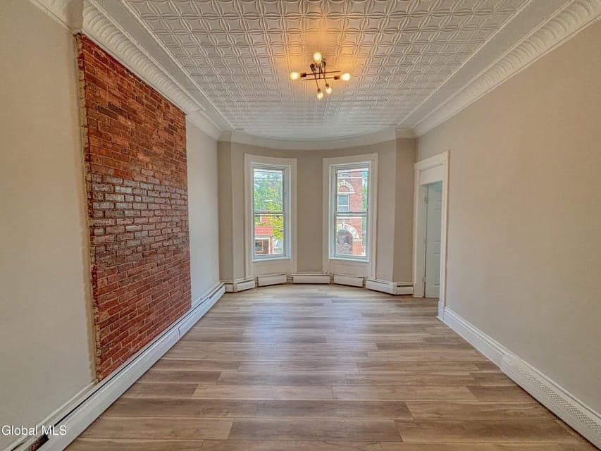 2425 5th Avenue, Troy, NY 12180, photo 4
