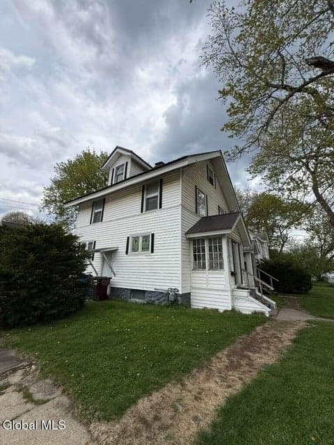 244 W Fulton Street, Gloversville, NY 12078, photo 3
