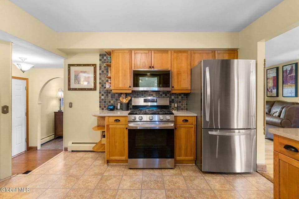 4 Colomba Drive, Schenectady, NY 12306, photo 4