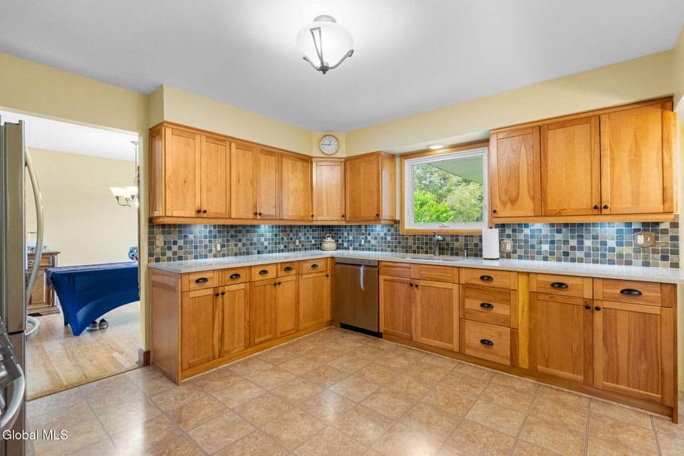 4 Colomba Drive, Schenectady, NY 12306, photo 5