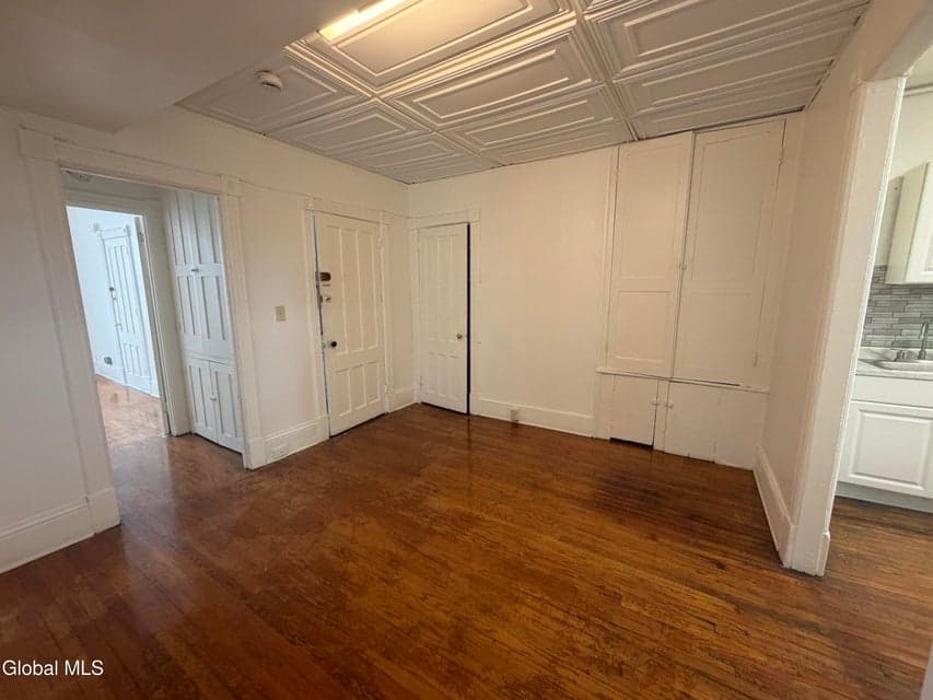 166 2nd Street, Albany, NY 12210, photo 4