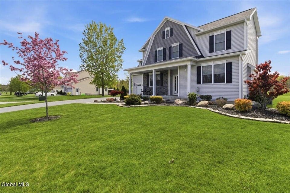 21 Tisdale Lane, Clifton Park, NY, photo 3