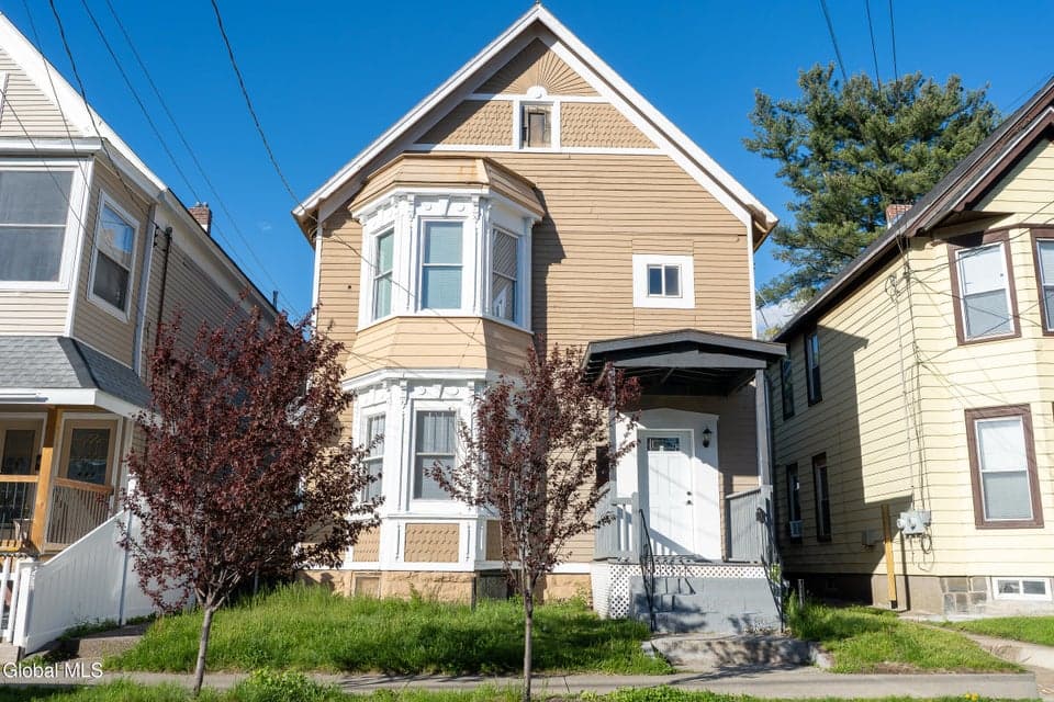 205 Victory Avenue, Schenectady, NY 12307, photo 1