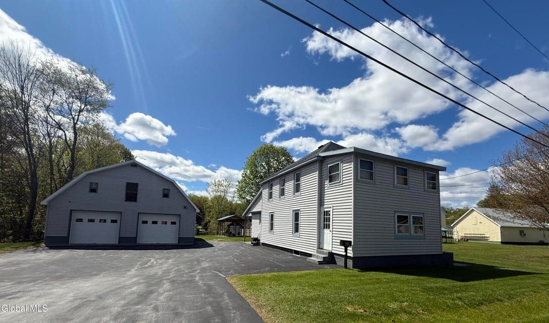 12 White Street, Corinth, NY 12822, photo 1