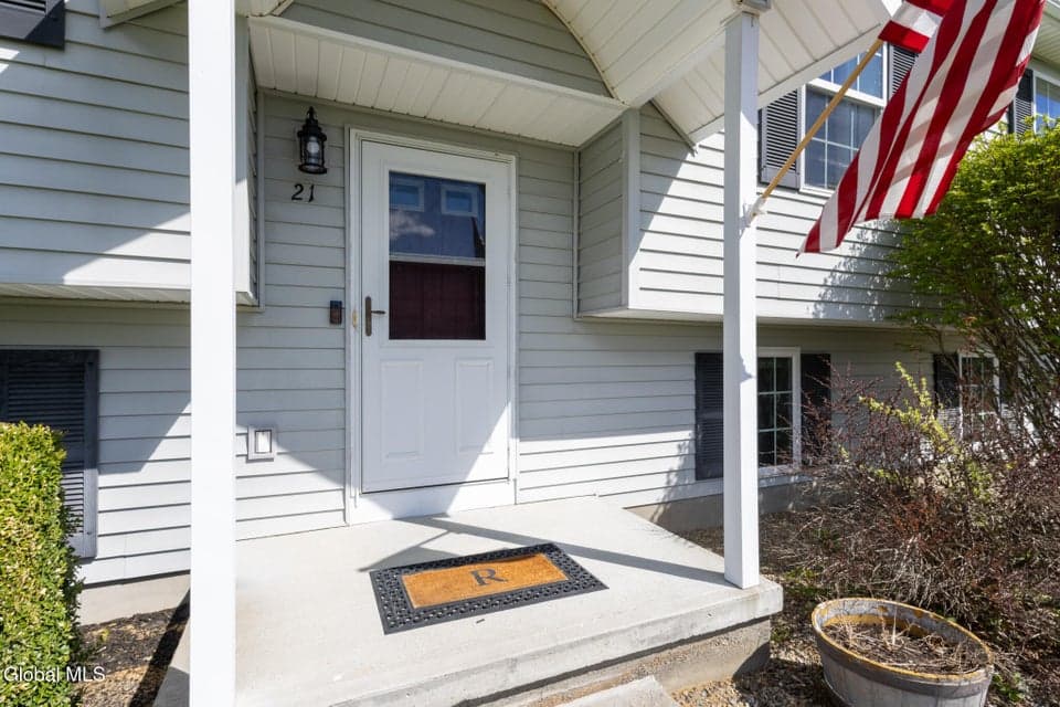 21 Meadowlark Lane, Warrensburg, NY 12885, photo 3