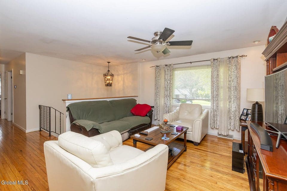 22 Hialeah Drive, Troy, NY 12182, photo 4