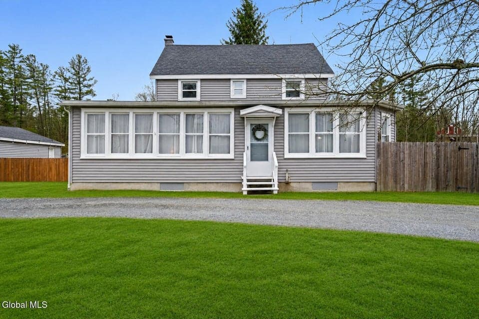 15 Terrace Drive, photo 1