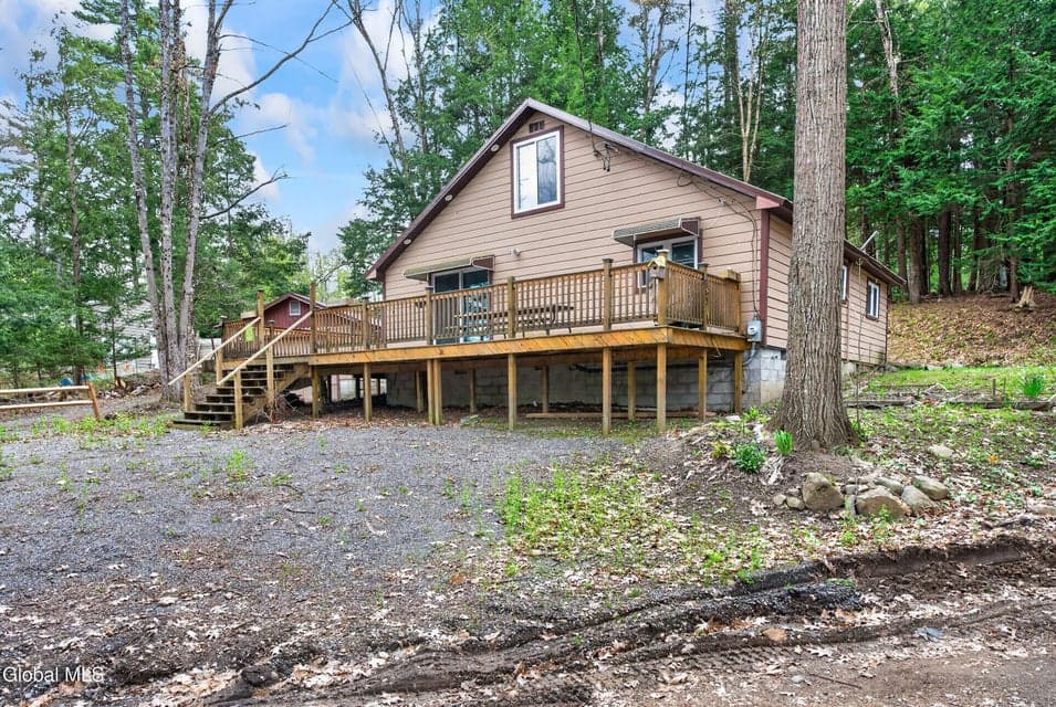 11 Lakeview Terrace, Hadley, NY 12835, photo 2