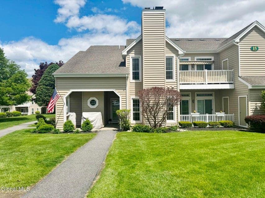 1511 Hampton Place Boulevard, North Greenbush, NY 12180, photo 1