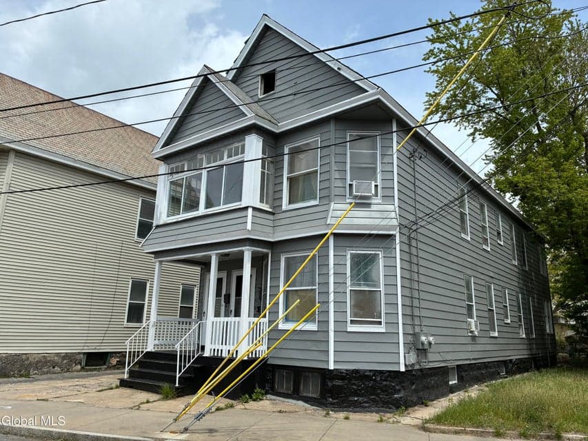 1017 Chrisler Avenue, Schenectady, NY 12303, photo 2