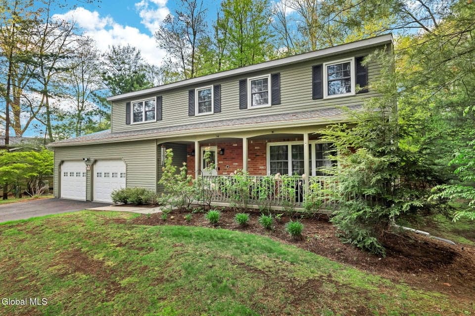 24 Huntwood Drive, Clifton Park, NY 12065, photo 1