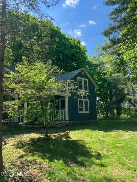 1410 River Road, photo 2