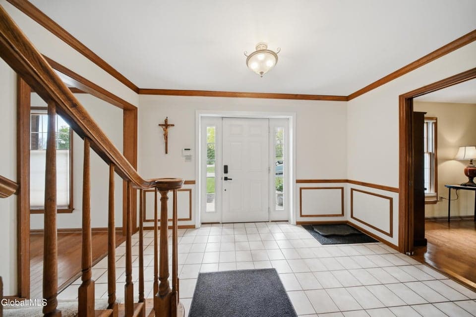 47 Park Drive, Menands, NY 12204, photo 4