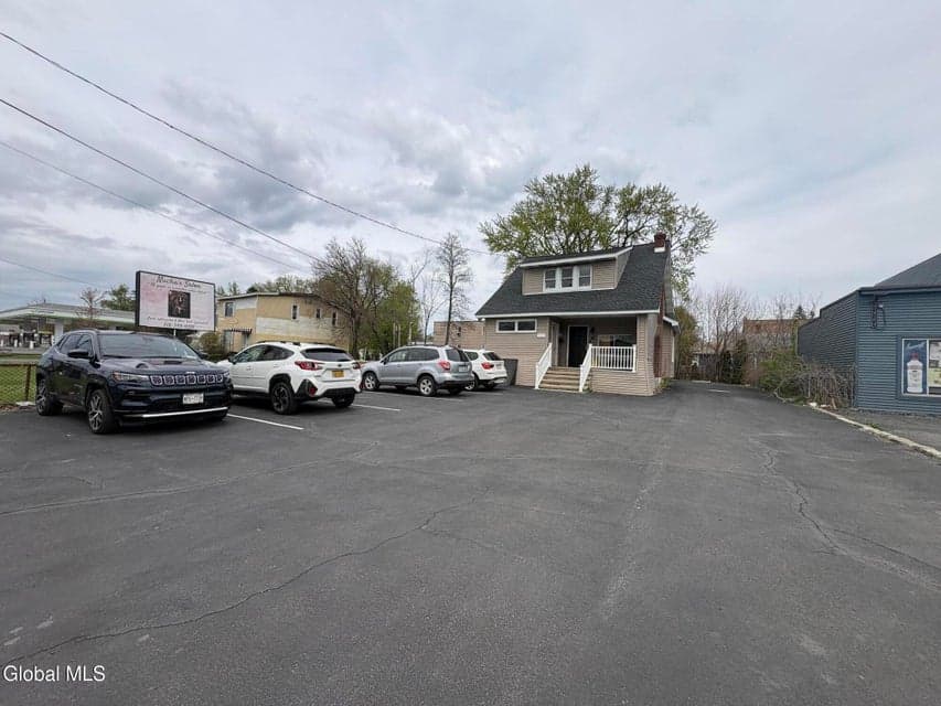1147 Central Avenue, Colonie, NY 12205, photo 2