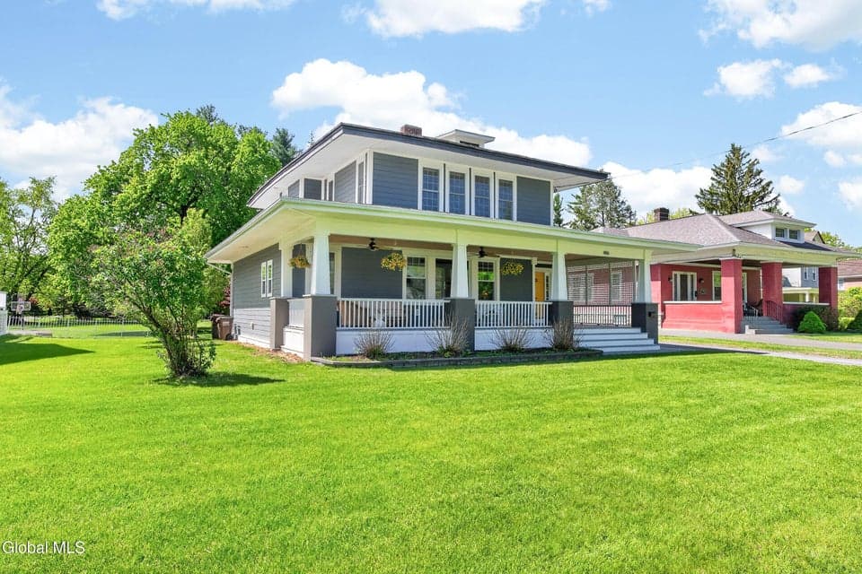 486 Kenwood Avenue, Bethlehem, NY 12054, photo 2