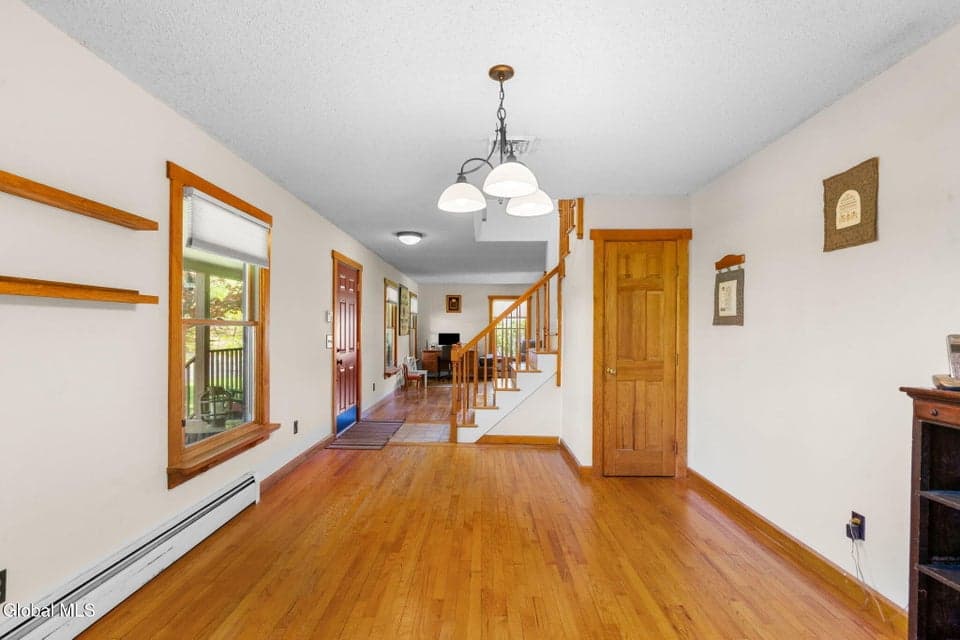 22 Island View Road, Colonie, NY 12047, photo 5