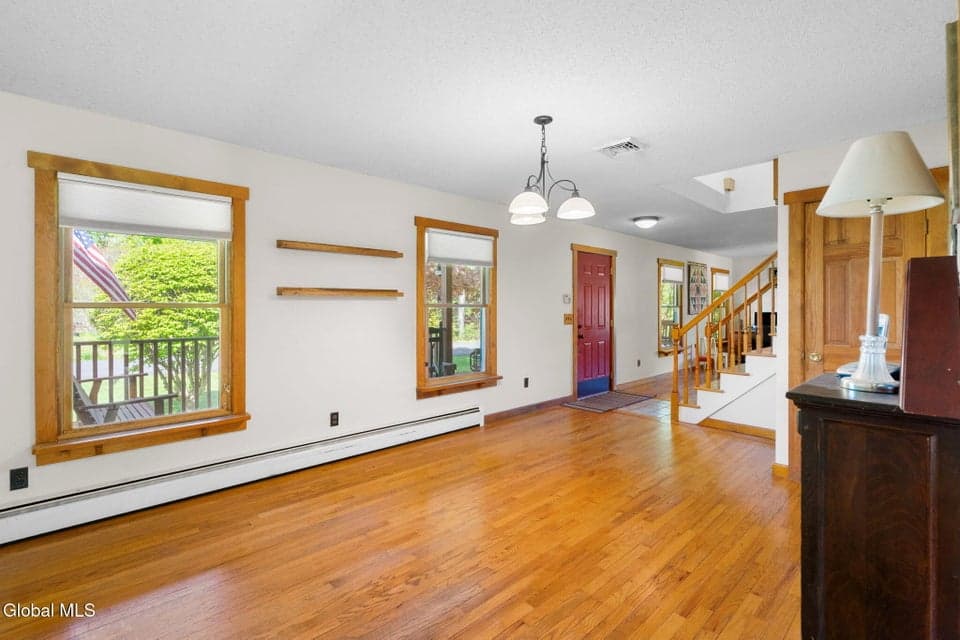 22 Island View Road, Colonie, NY 12047, photo 4