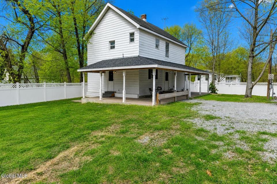 266 Poplar Avenue ********, photo 1